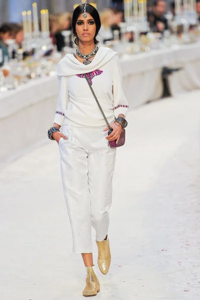 Look 23